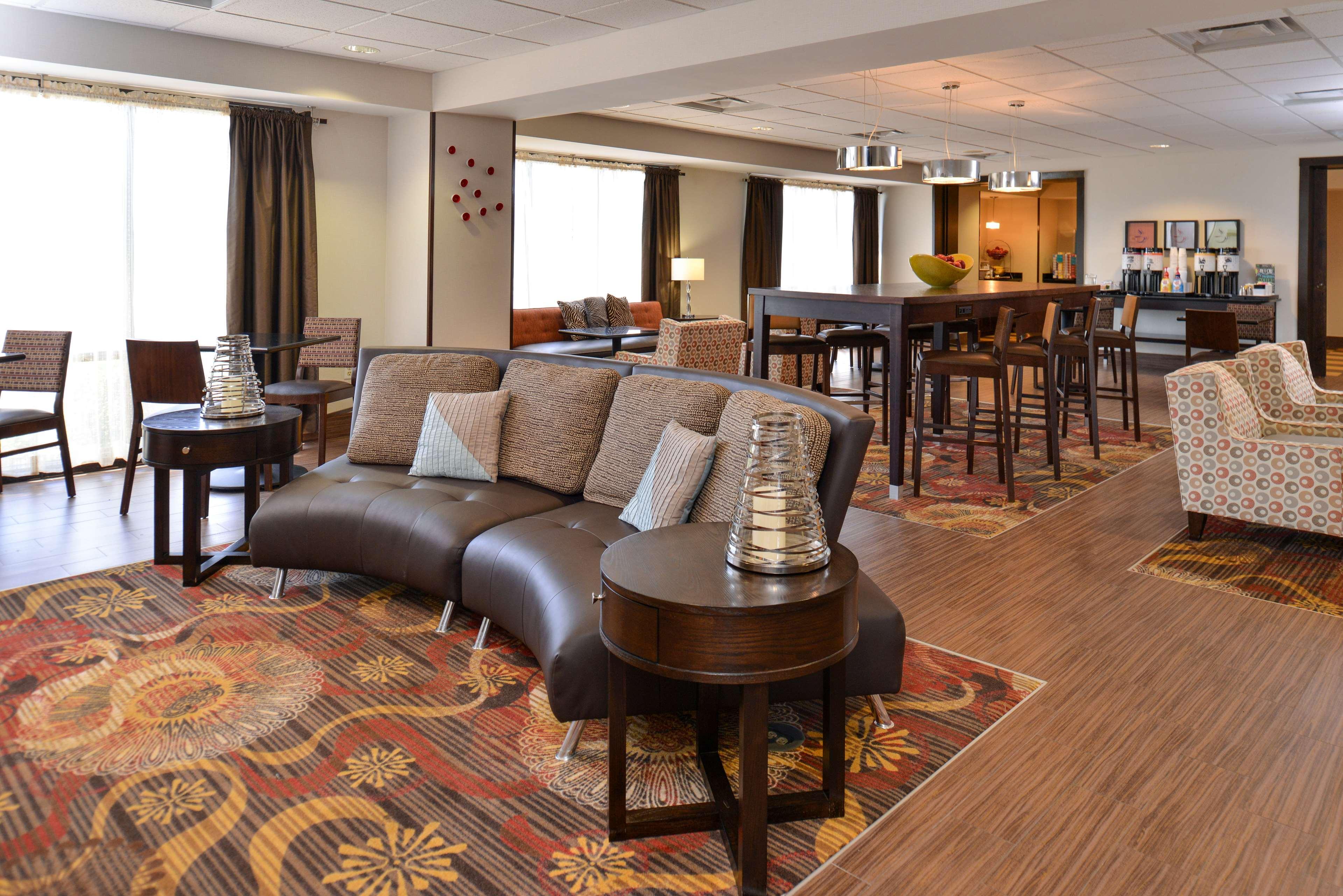 Hampton Hotel Clarion
