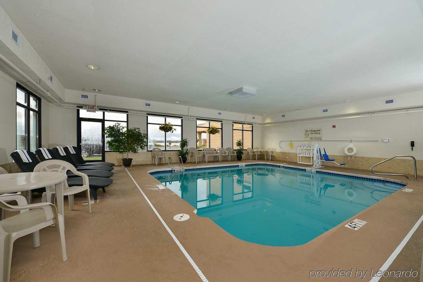 Hotel Hampton 3*